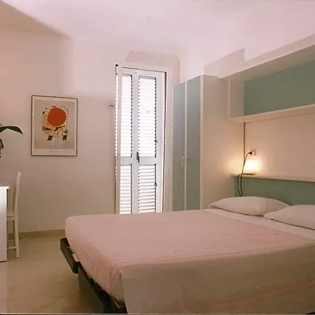 Hotel Cosmopolita 2*